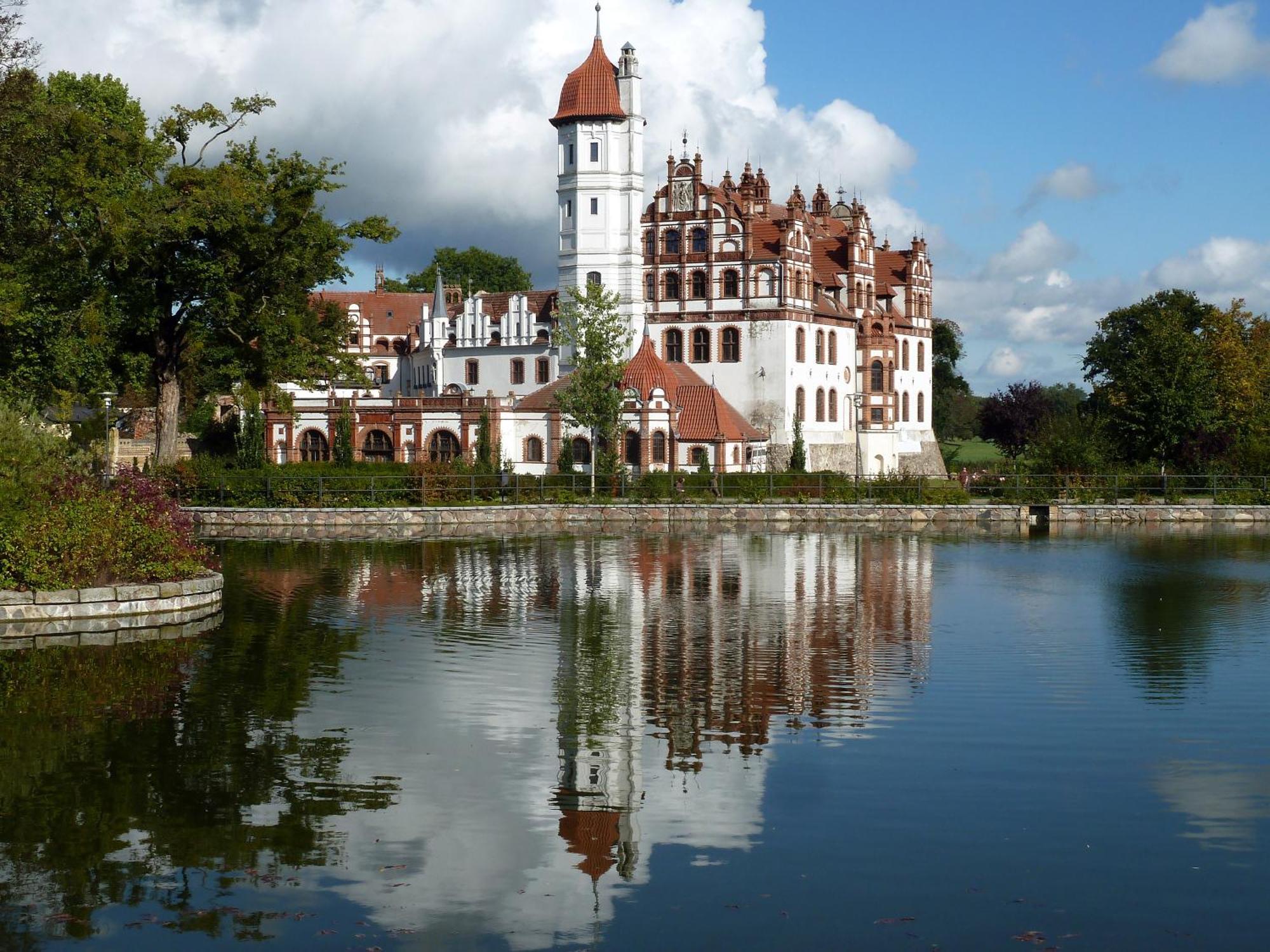 Farmer Hotel Basedow Basedow  Экстерьер фото